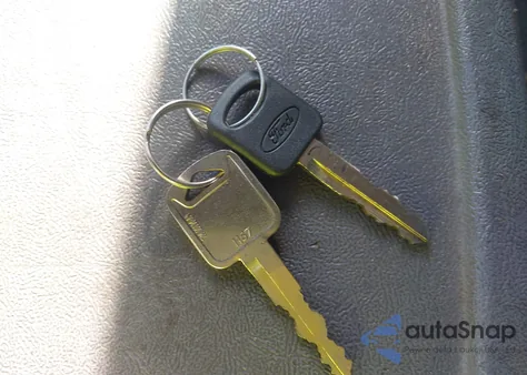 1995 Ford F350 z USA, uszkodzony, nr VIN 1FTJX35F9SEA79155